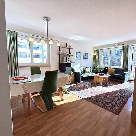 Apartament Apollo 44 *