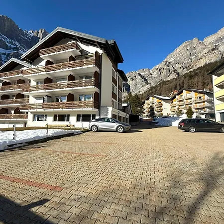 Apartament Apollo 44 *